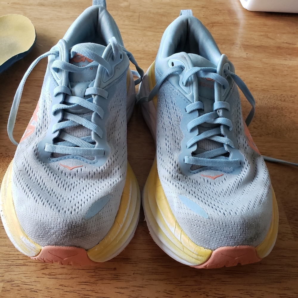 Hoka Bondi 8 size 9 womens
